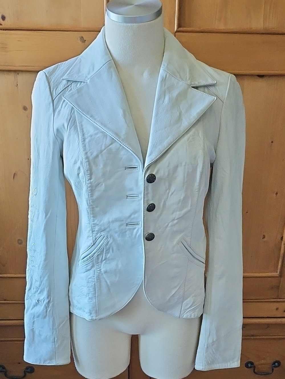 Vintage Bebe Fitted White Leather Jacket Size Small